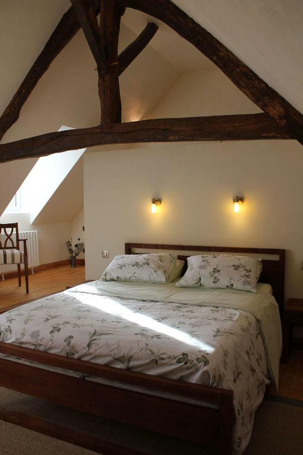 Les Goubelins Bed and Breakfast La Lande-d'Airou Εξωτερικό φωτογραφία
