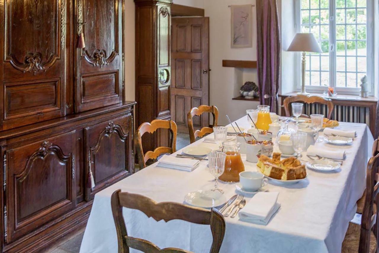 Les Goubelins Bed and Breakfast La Lande-d'Airou Εξωτερικό φωτογραφία