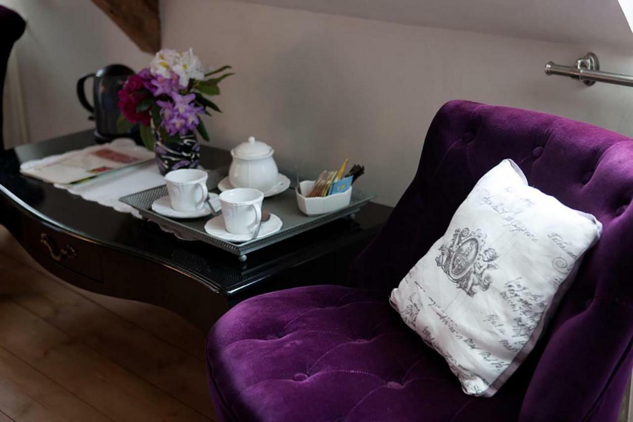 Les Goubelins Bed and Breakfast La Lande-d'Airou Εξωτερικό φωτογραφία
